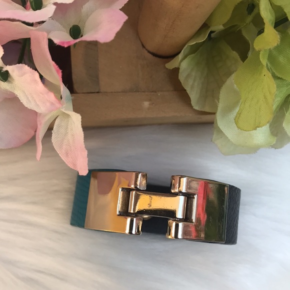 FAUX BRACELET - Picture 9 of 13